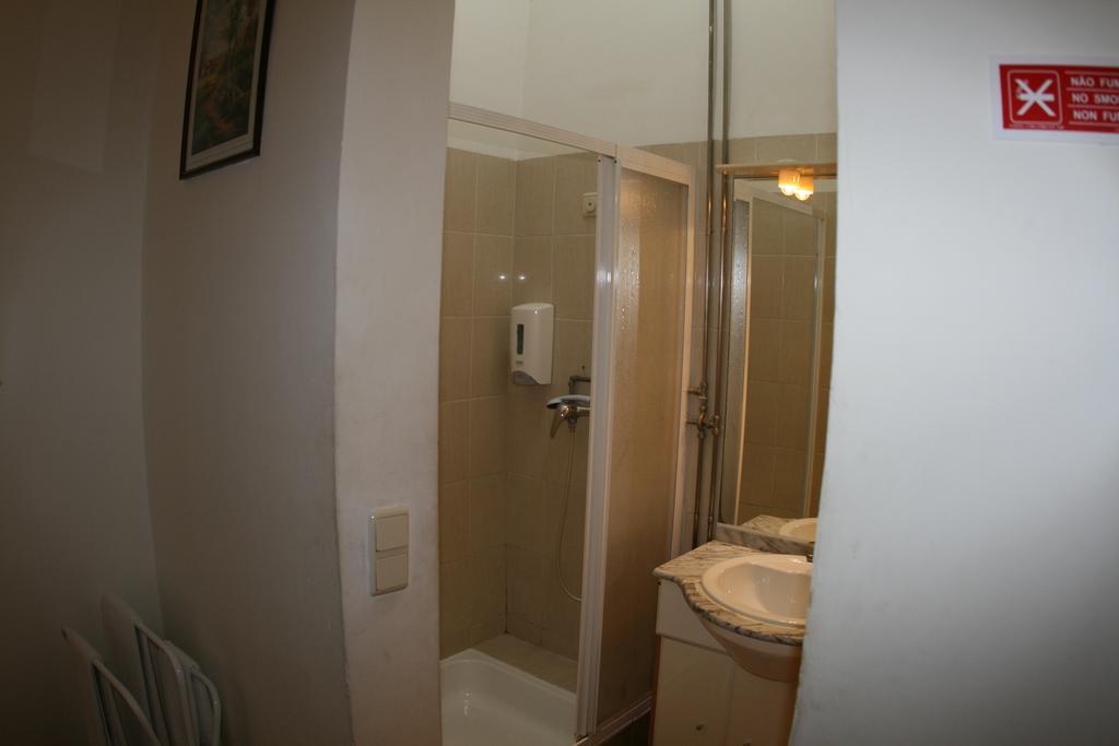 Mana Guest House Lizbona Pokój zdjęcie