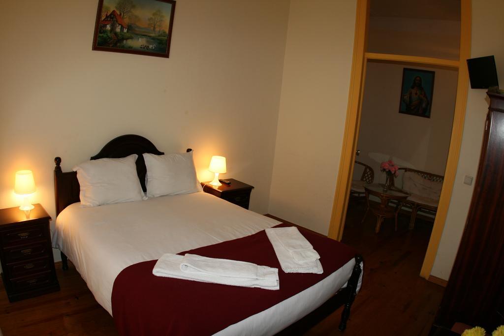 Mana Guest House Lizbona Pokój zdjęcie